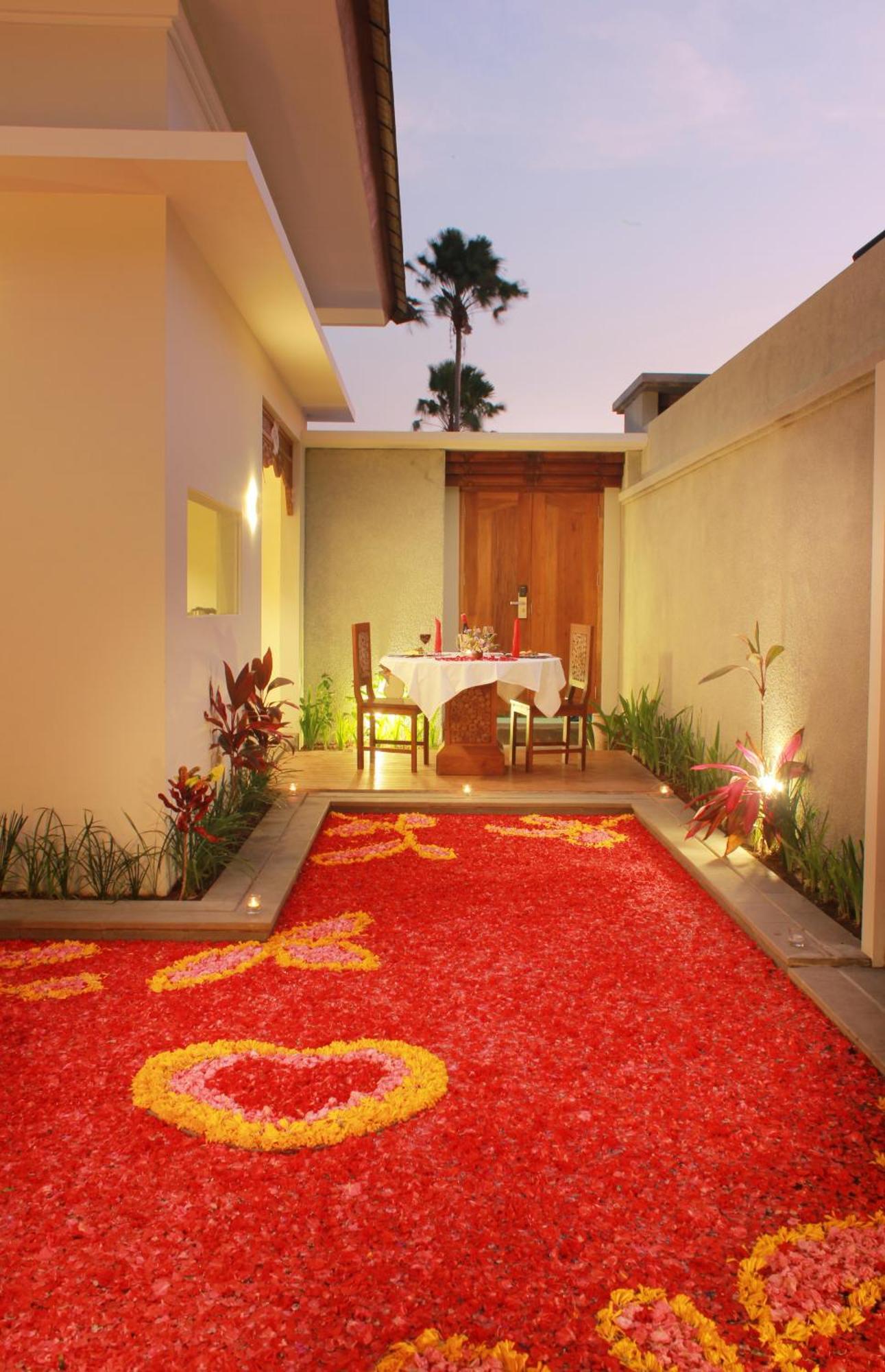 Maharaja Villas Bali - Chse Certified Kerobokan Eksteriør billede